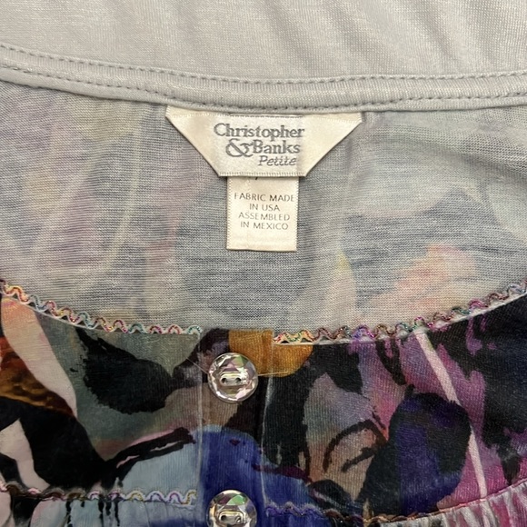 Christopher and Banks Shirt - Picture 2 of 5